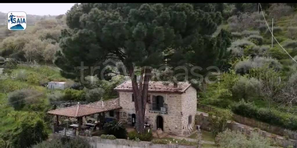 casa indipendente in vendita a Capo d'Orlando