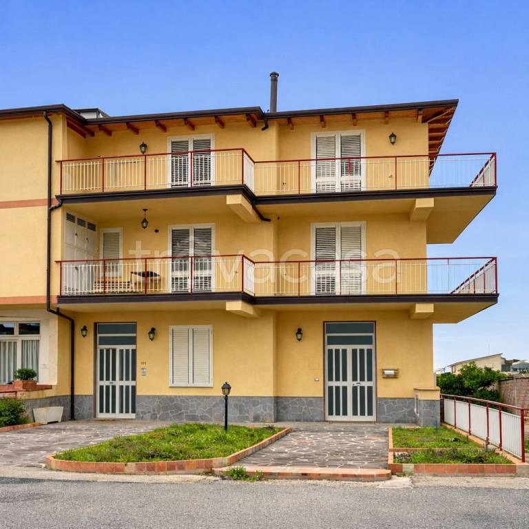 casa indipendente in vendita a Capo d'Orlando