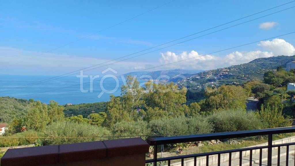 appartamento in vendita a Capo d'Orlando