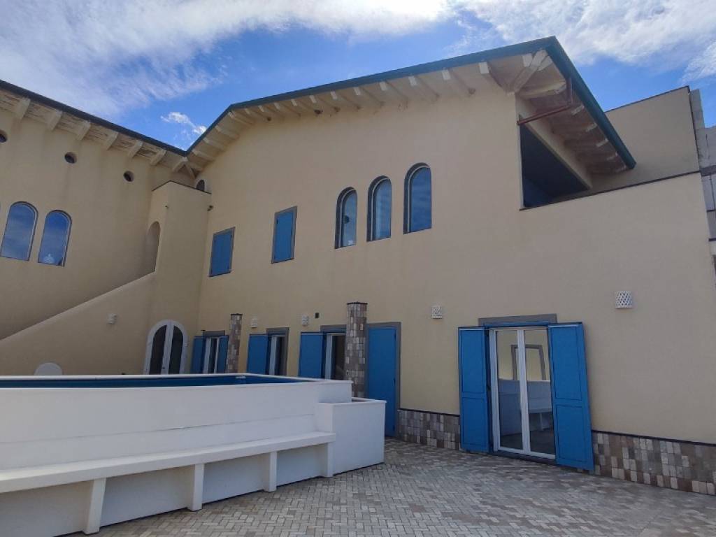 casa indipendente in vendita a Capo d'Orlando