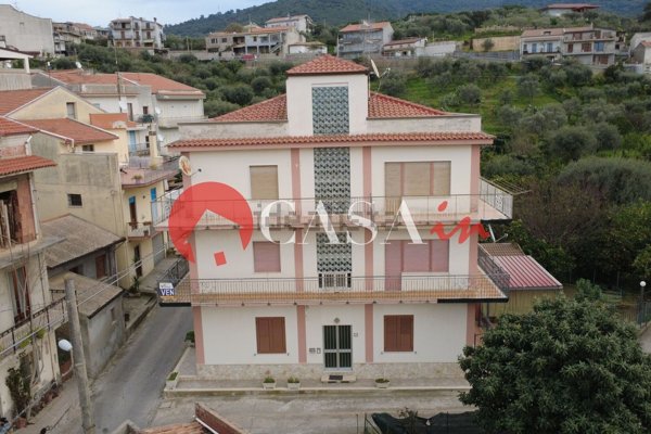 appartamento in vendita a Capo d'Orlando