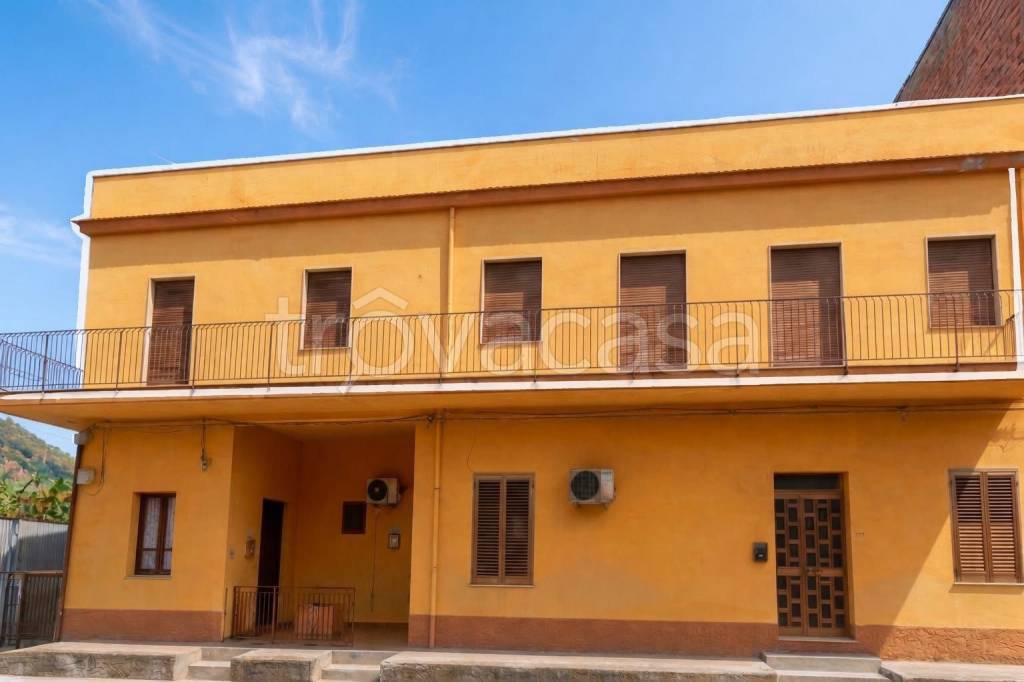 appartamento in vendita a Capo d'Orlando