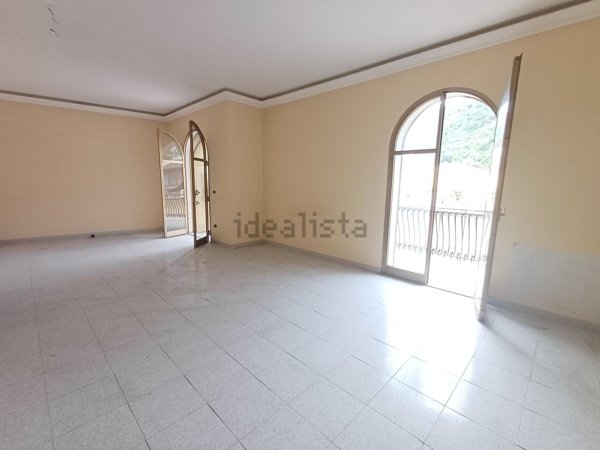 appartamento in vendita a Capo d'Orlando