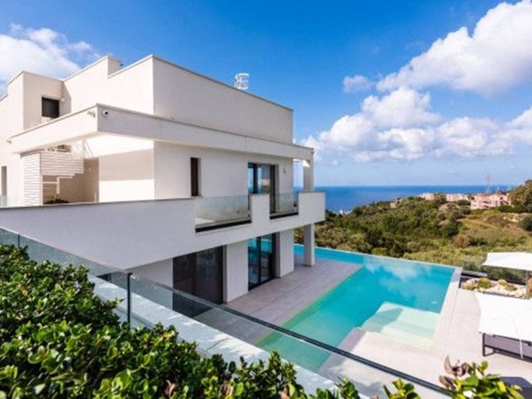 casa indipendente in vendita a Capo d'Orlando