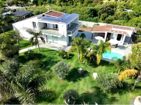 casa indipendente in vendita a Capo d'Orlando
