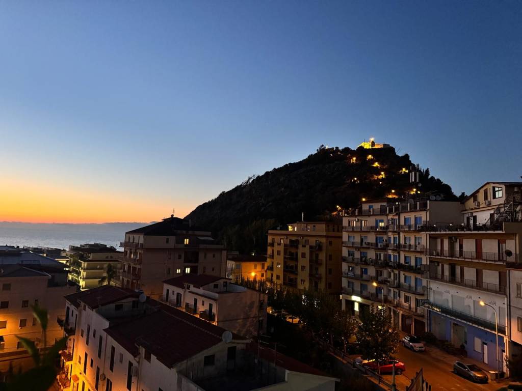 appartamento in vendita a Capo d'Orlando