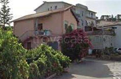 casa indipendente in vendita a Capo d'Orlando