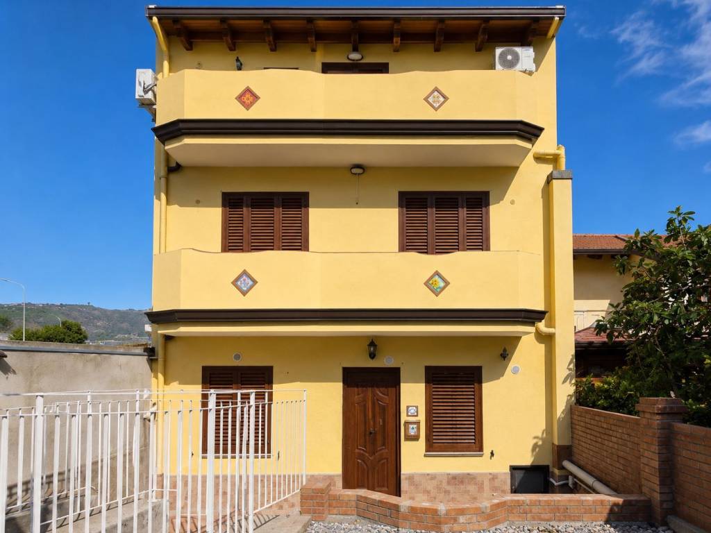 appartamento in vendita a Capo d'Orlando