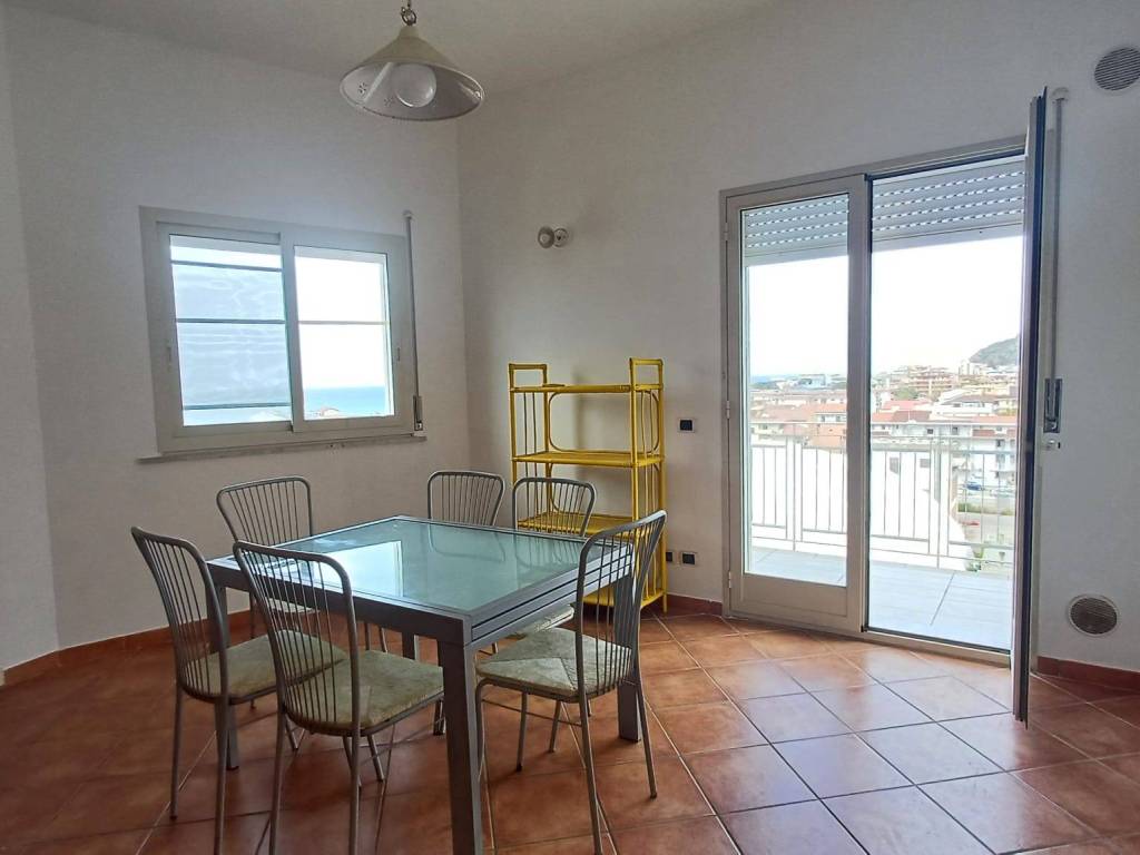 appartamento in vendita a Capo d'Orlando