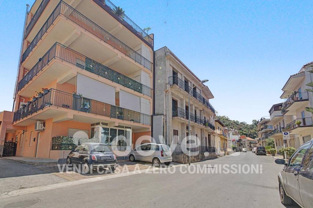 appartamento in vendita a Capo d'Orlando