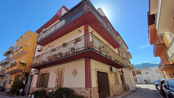 appartamento in vendita a Capo d'Orlando