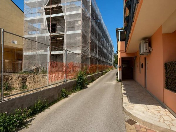 casa indipendente in vendita a Capo d'Orlando
