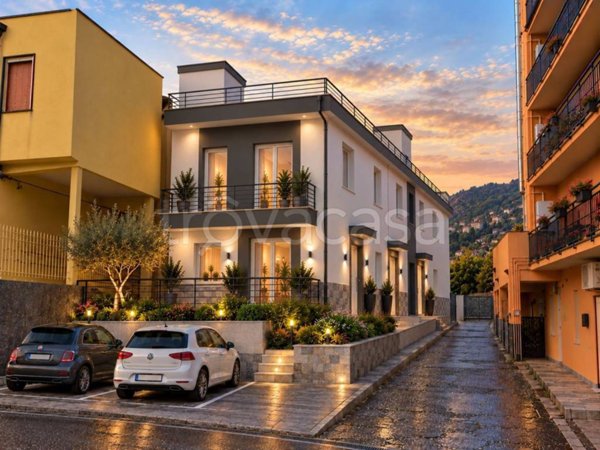 casa indipendente in vendita a Capo d'Orlando