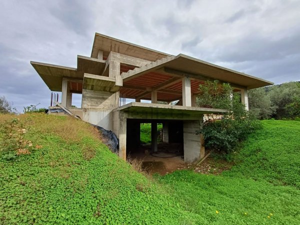 casa indipendente in vendita a Capo d'Orlando
