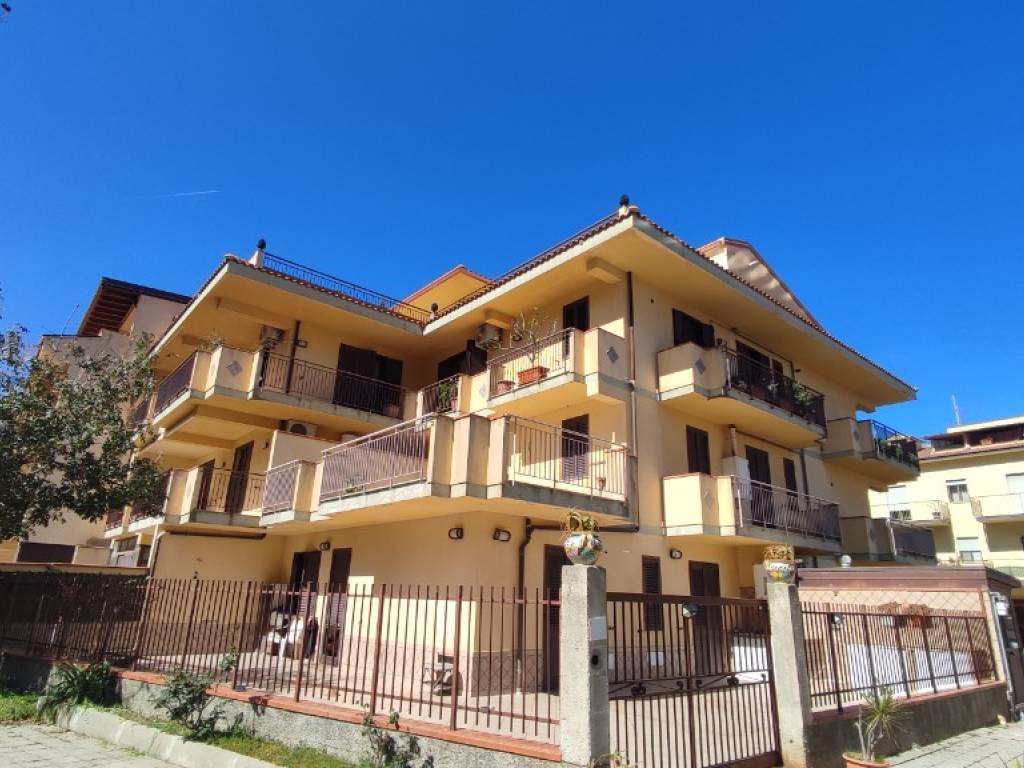 appartamento in vendita a Capo d'Orlando