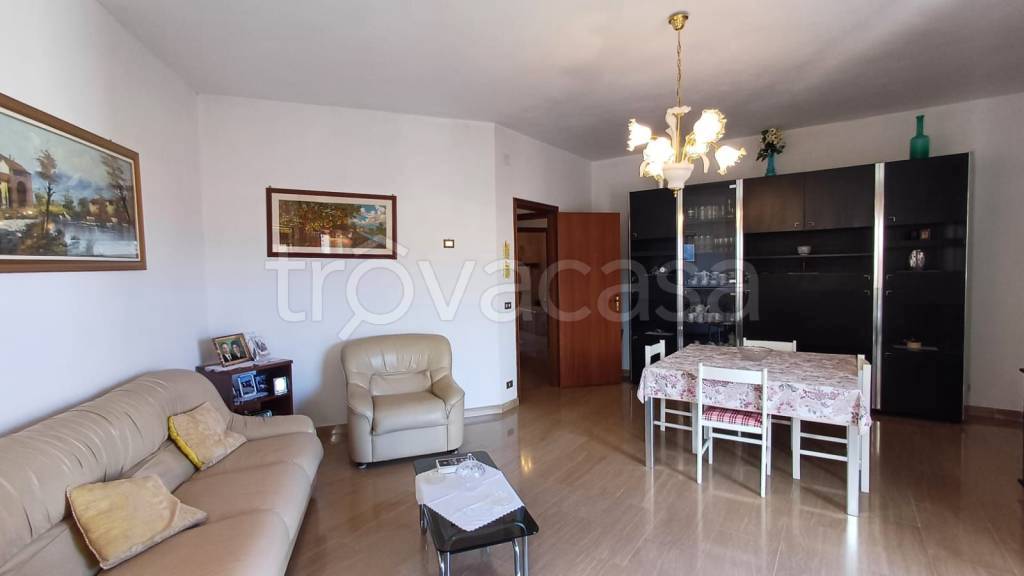 appartamento in vendita a Capri Leone