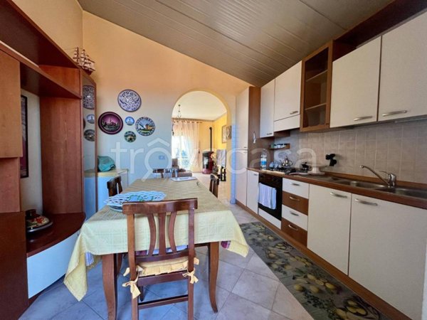 appartamento in vendita a Capri Leone