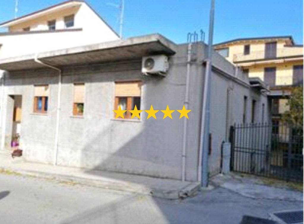 appartamento in vendita a Capri Leone