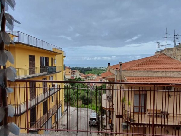 appartamento in vendita a Capri Leone