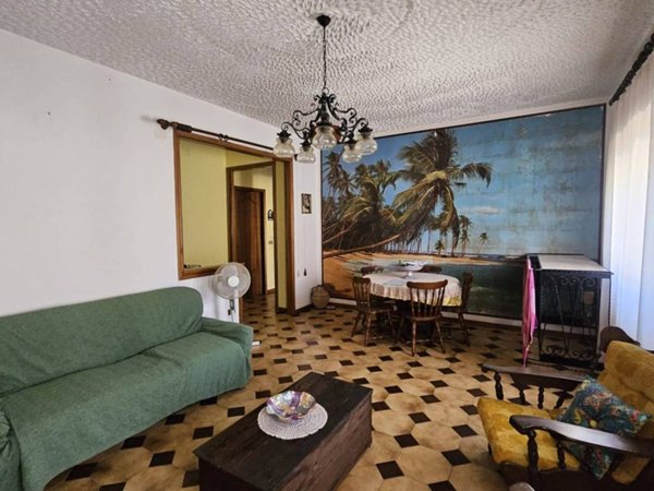 appartamento in vendita a Capri Leone