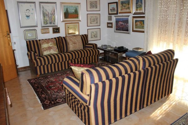 appartamento in vendita a Capri Leone