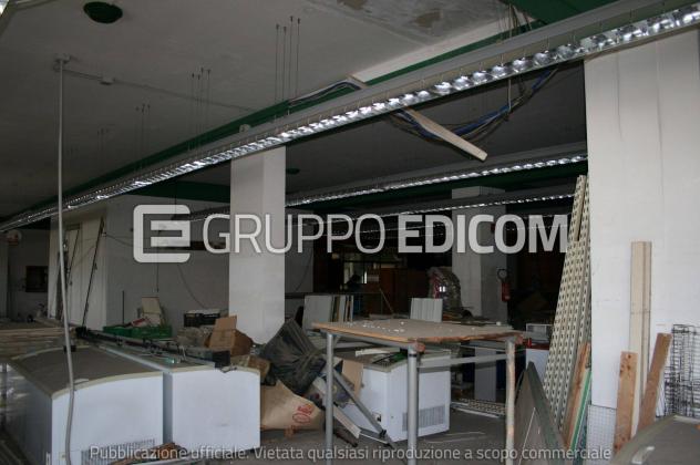 negozio in vendita a Capri Leone