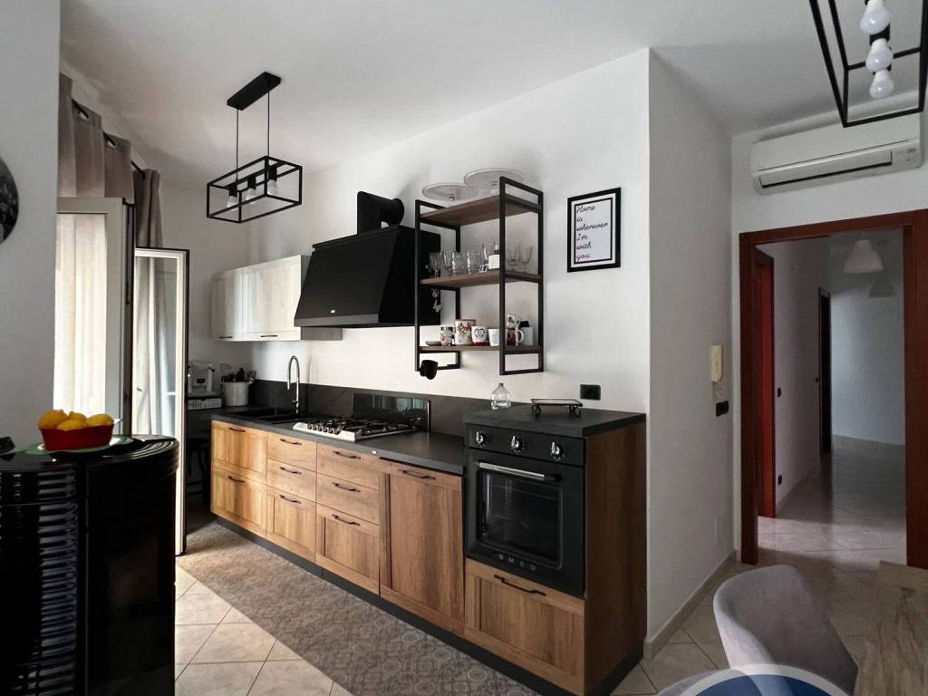 appartamento in vendita a Capri Leone