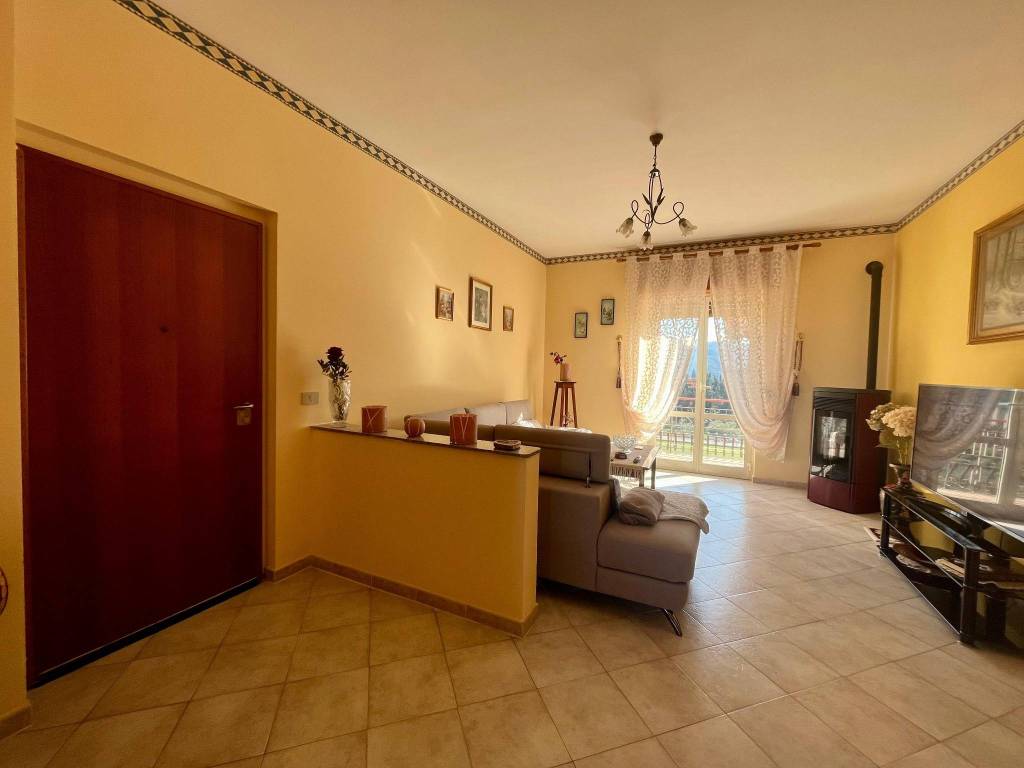 appartamento in vendita a Capri Leone