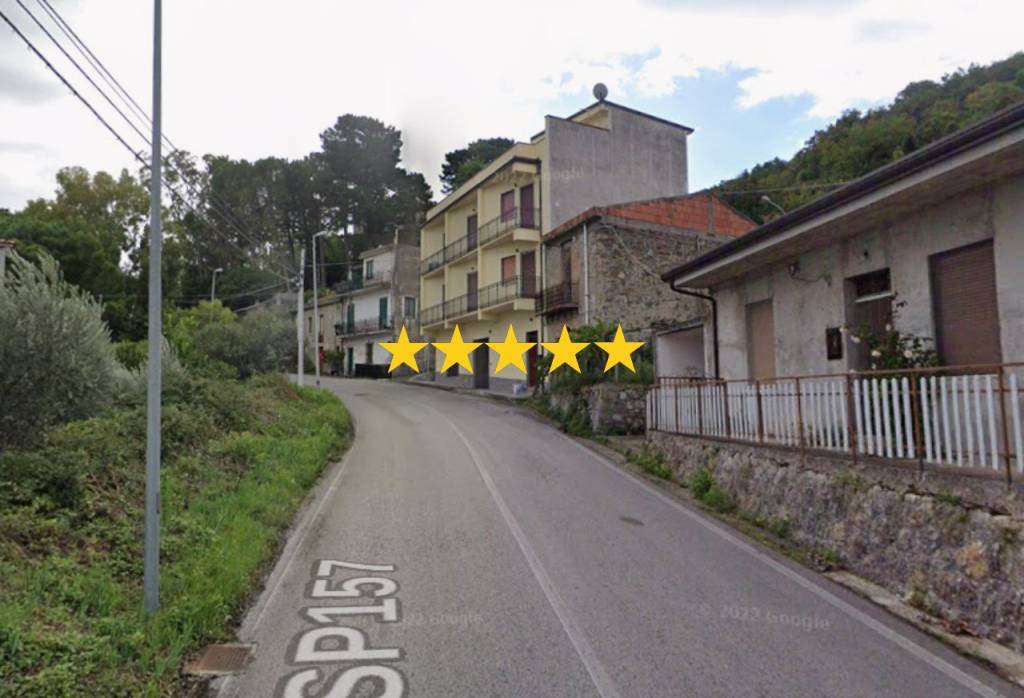 casa indipendente in vendita a Capri Leone