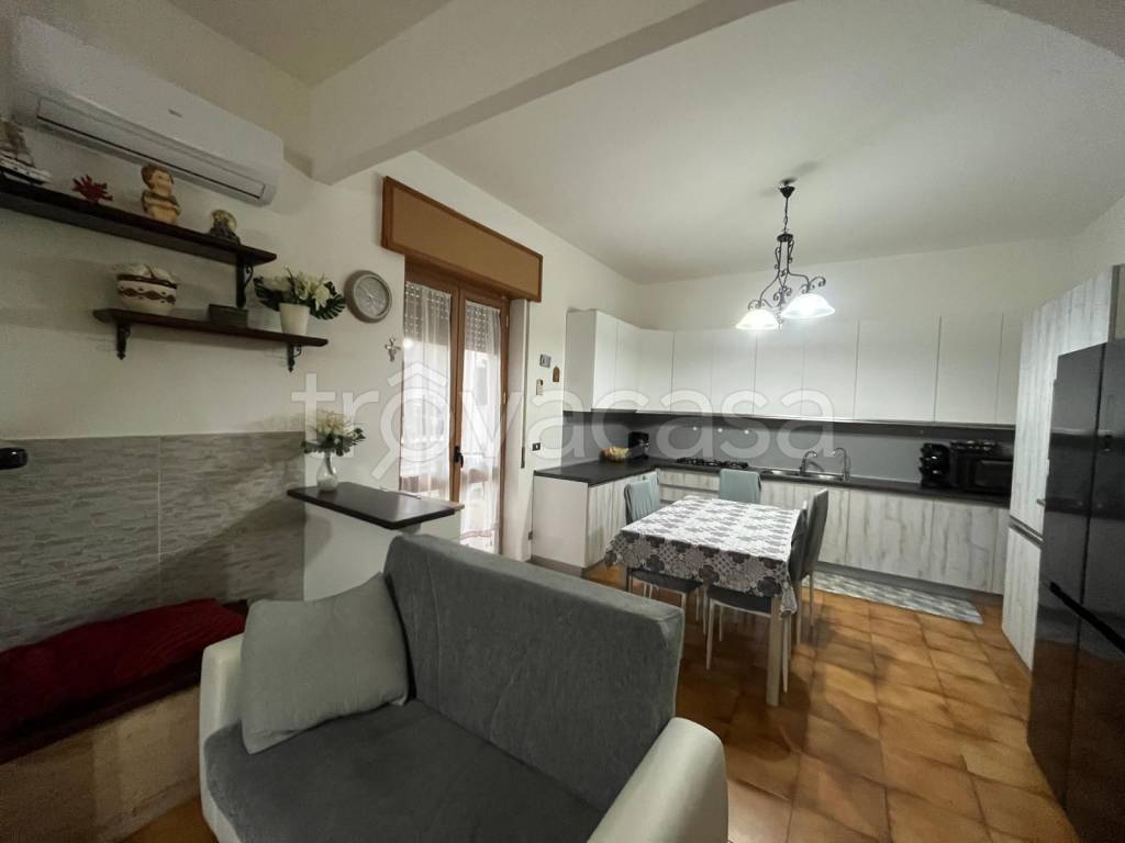 appartamento in vendita a Capri Leone