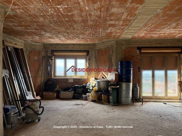 appartamento in vendita a Capri Leone