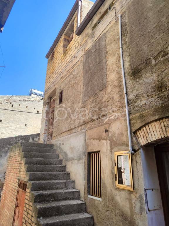 casa indipendente in vendita a Caronia