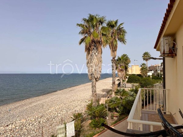 appartamento in vendita a Caronia in zona Canneto