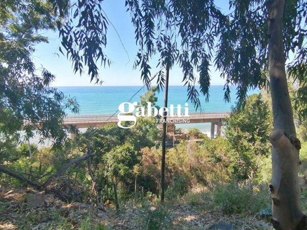 appartamento in vendita a Caronia