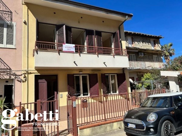 appartamento in vendita a Caronia in zona Marina di Caronia