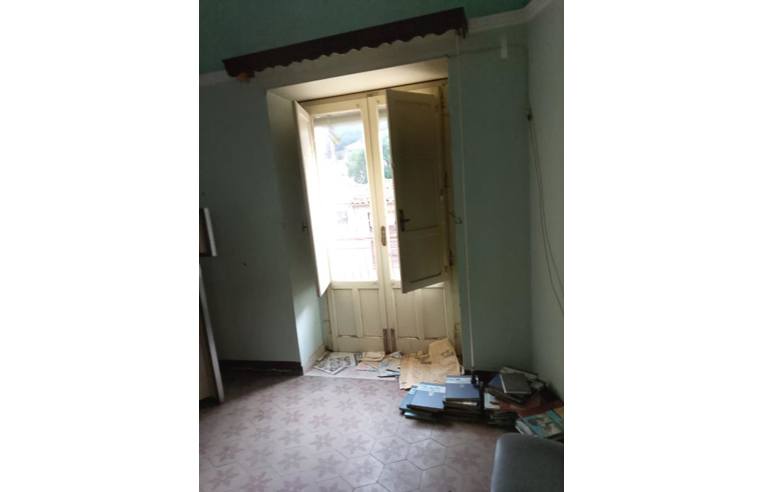 appartamento in vendita a Caronia