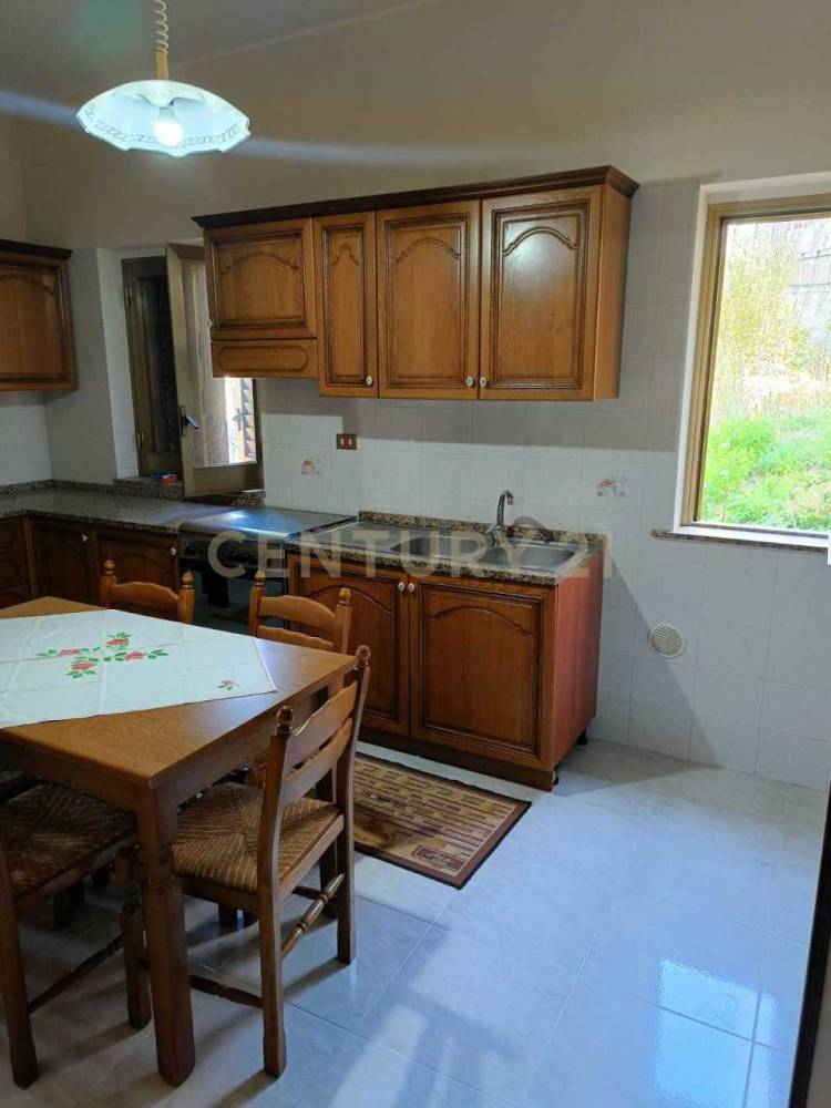 appartamento in vendita a Caronia