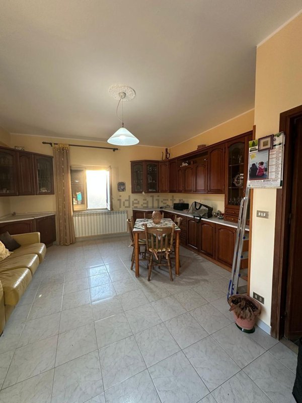 appartamento in vendita a Caronia