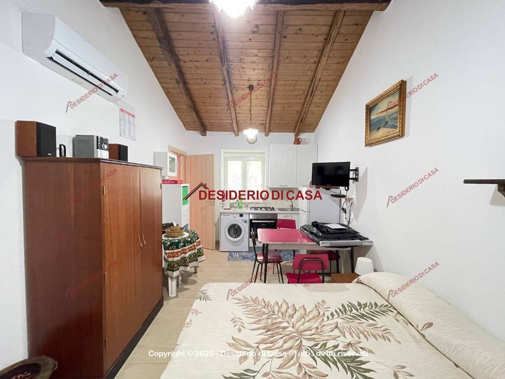 appartamento in vendita a Caronia