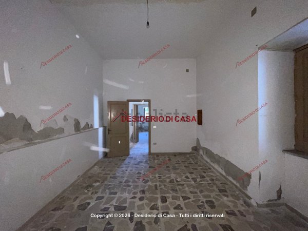 appartamento in vendita a Caronia in zona Marina di Caronia