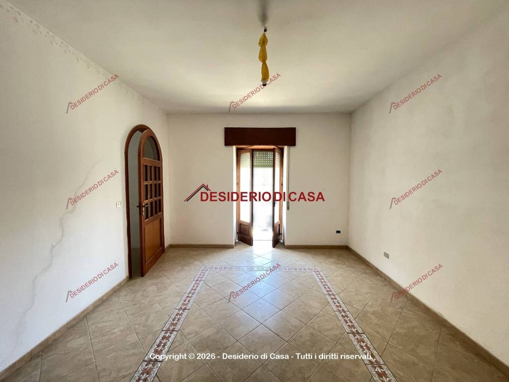 appartamento in vendita a Caronia