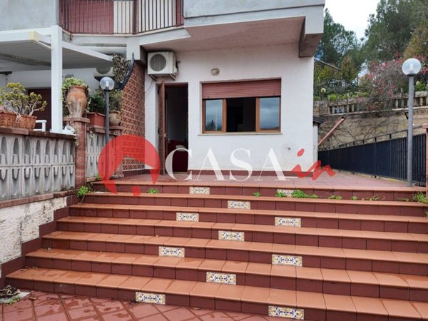 appartamento in vendita a Caronia in zona Torre del Lauro