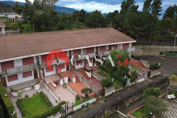 appartamento in vendita a Caronia in zona Torre del Lauro