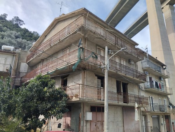 appartamento in vendita a Caronia in zona Canneto