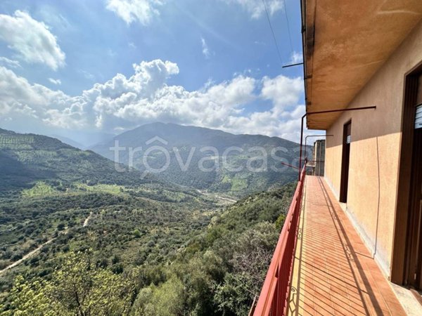 appartamento in vendita a Caronia