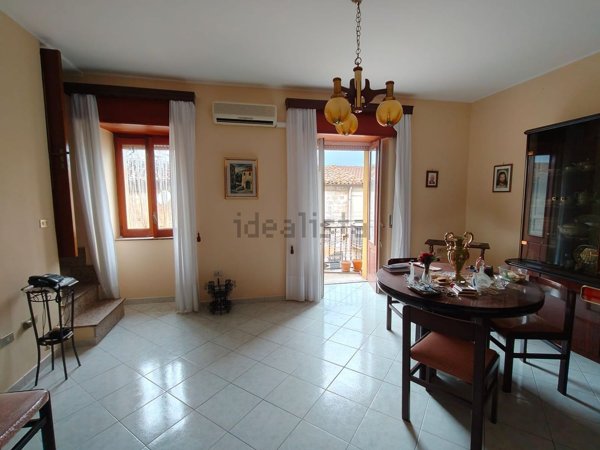 appartamento in vendita a Caronia