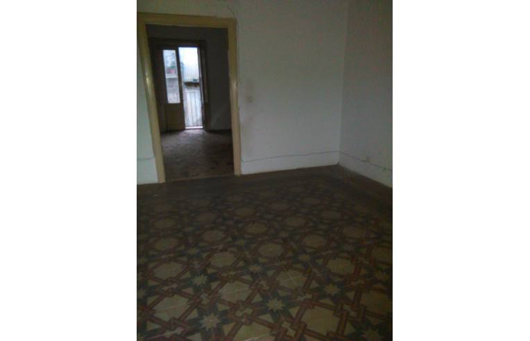 casa indipendente in vendita a Caronia