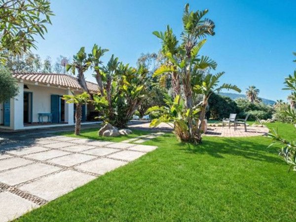 casa indipendente in vendita a Caronia