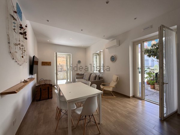 appartamento in vendita a Caronia