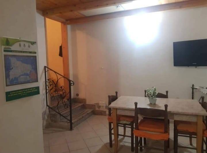 appartamento in vendita a Caronia